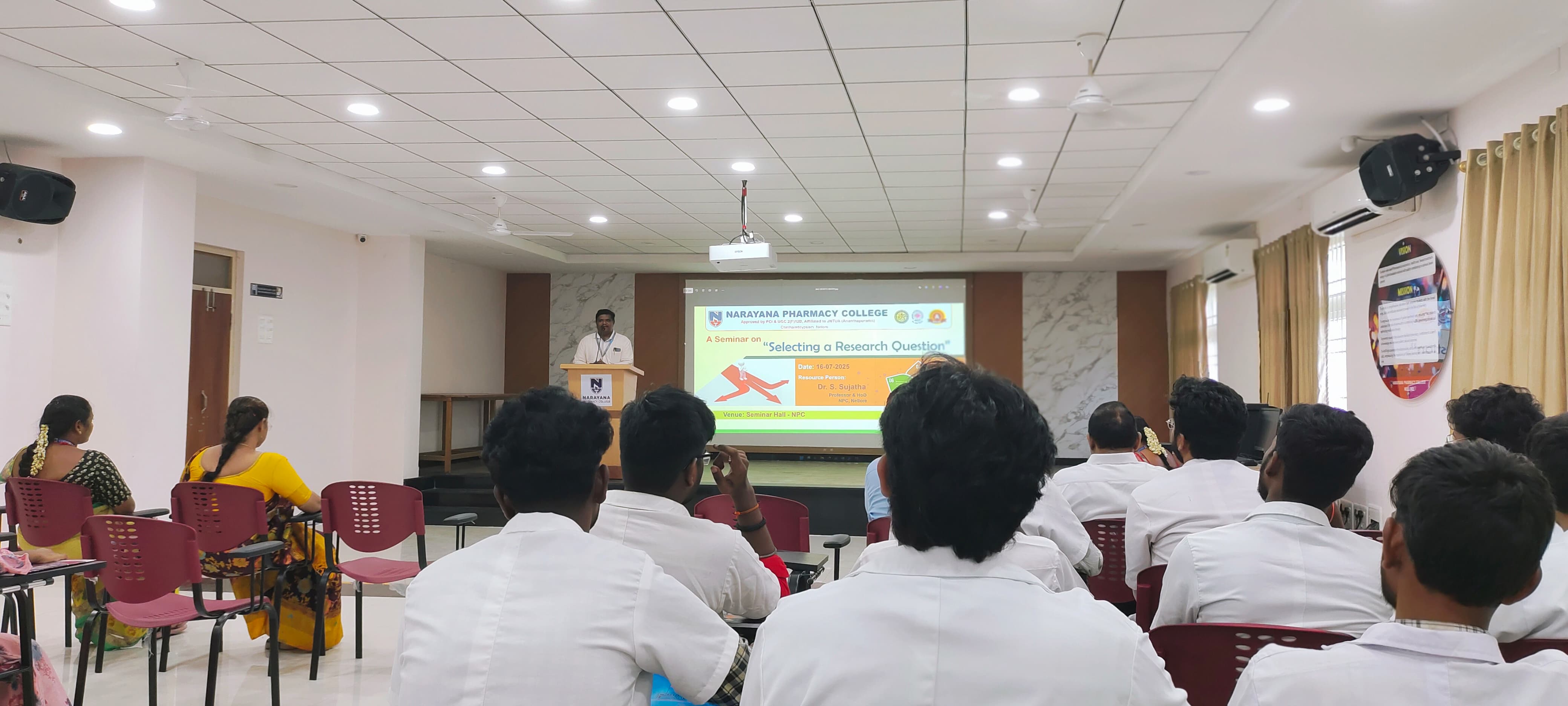 Narayana_Pharmacy_college
